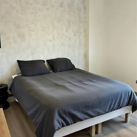 Porte Jeune - 3 Balcon Fibre Netflix